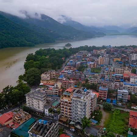 Pokhara Batika Hotell Eksteriør bilde