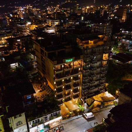 Pokhara Batika Hotell Eksteriør bilde