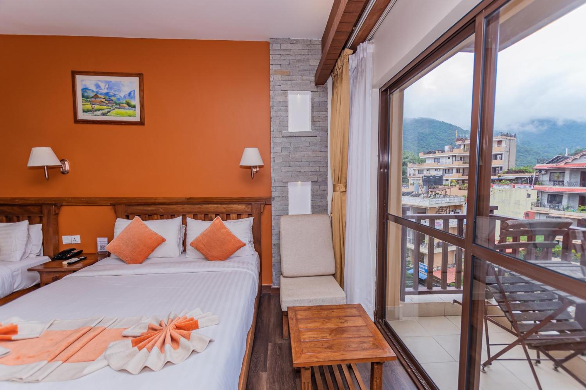 Pokhara Batika Hotell Eksteriør bilde
