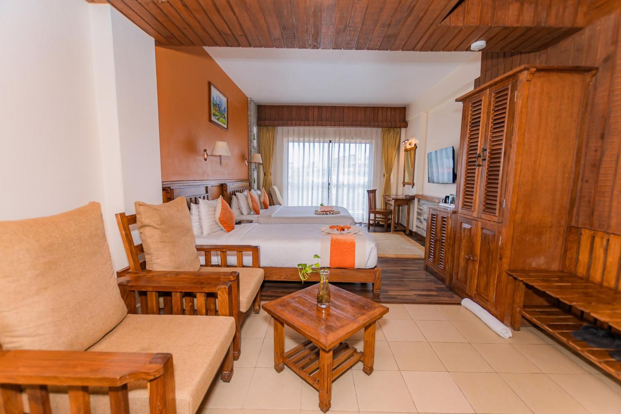 Pokhara Batika Hotell Eksteriør bilde