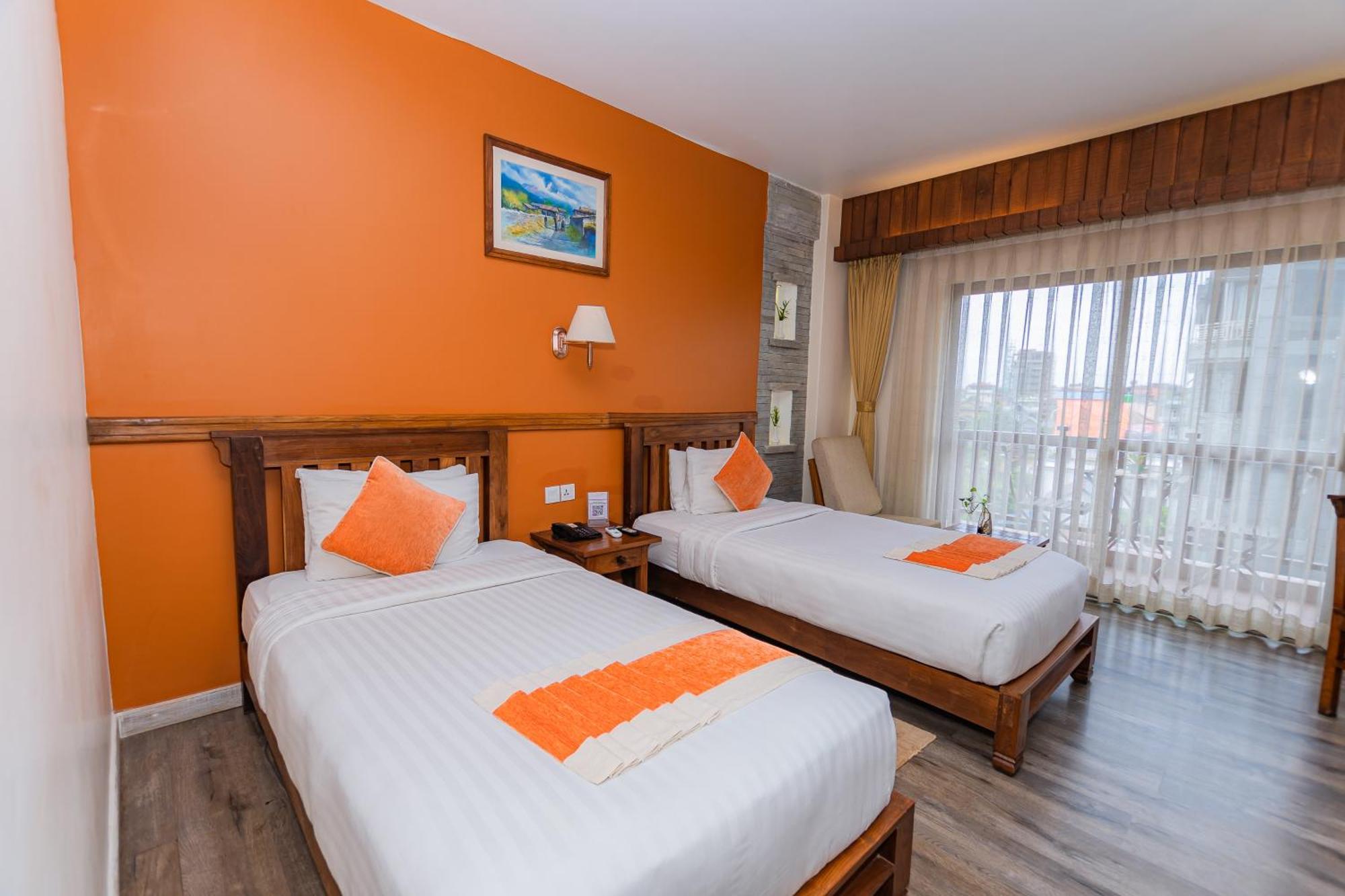 Pokhara Batika Hotell Eksteriør bilde