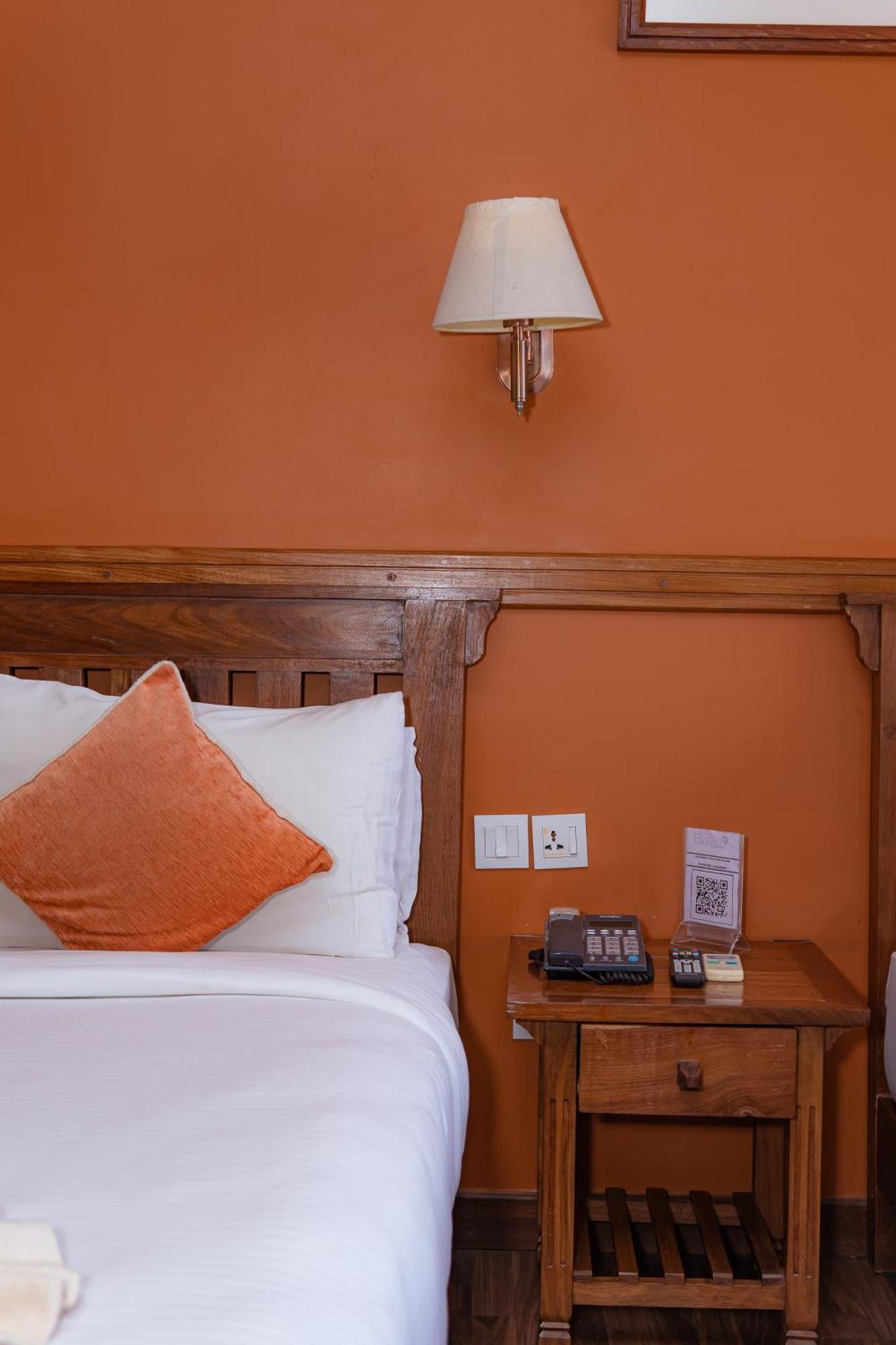Pokhara Batika Hotell Eksteriør bilde