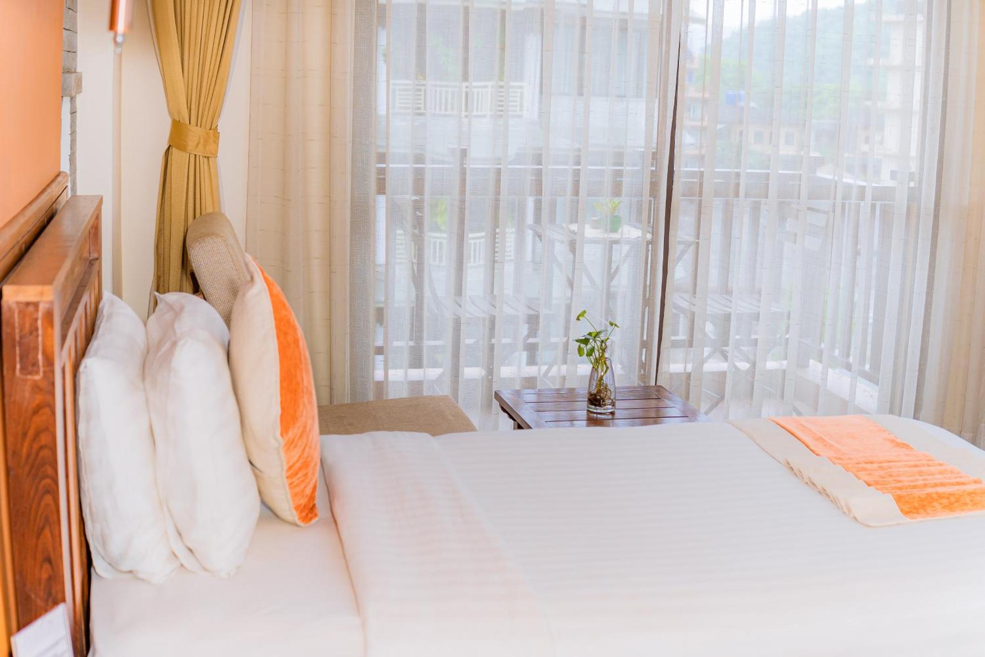 Pokhara Batika Hotell Eksteriør bilde